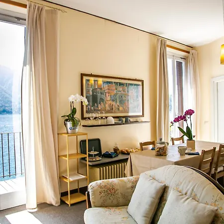Darsena Di Riva Grande 3* Moltrasio