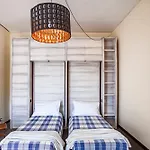 Darsena Di Riva Grande 3* Мольтрасио