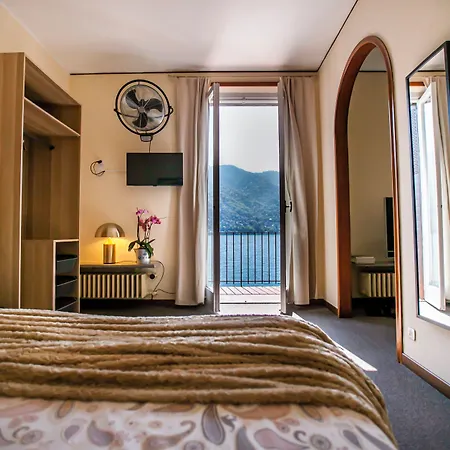 Darsena Di Riva Grande Guest house Moltrasio