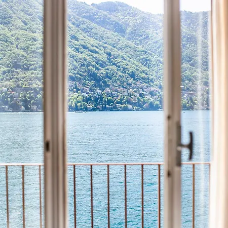 Darsena Di Riva Grande Affittacamere Moltrasio