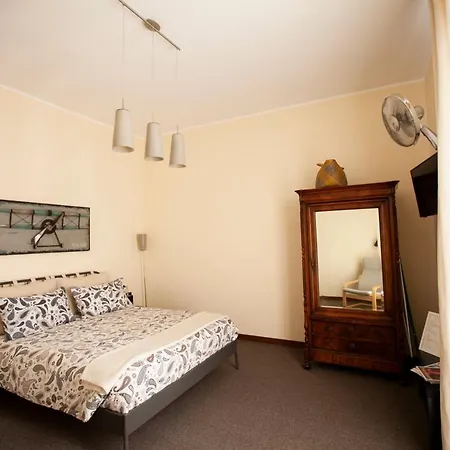 Darsena Di Riva Grande Guest house