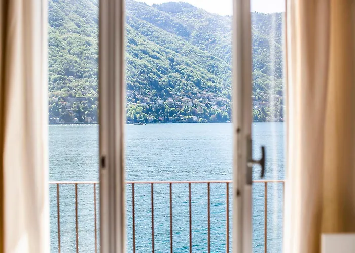 Darsena Di Riva Grande Pensjonat Moltrasio